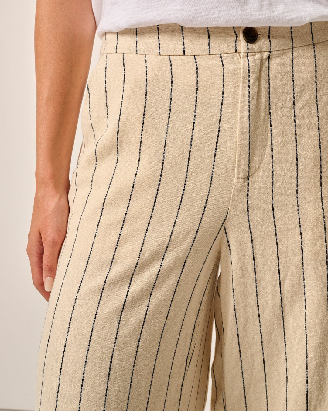 Lilah Linen Blend Pinstripe Beach Trouser