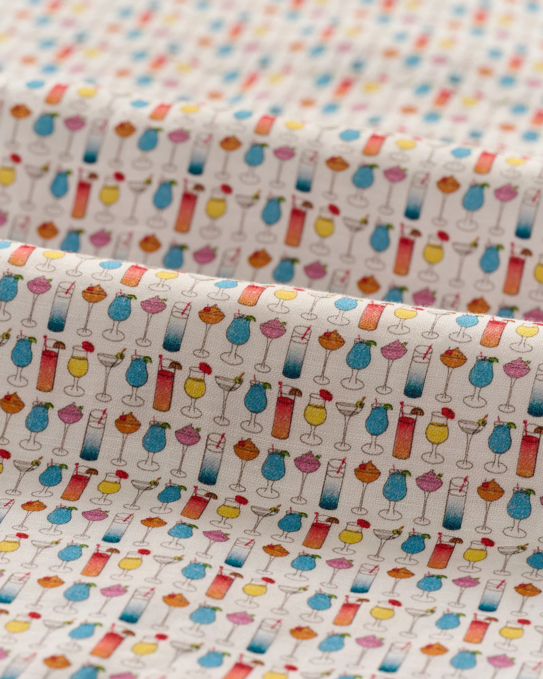Short Sleeve Hangin' Out Linen Button Down Shirt - 5 O' Clock Somewhere
