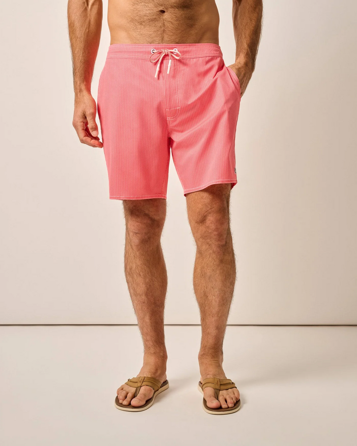 The Half Elastic 7" Surf Shorts