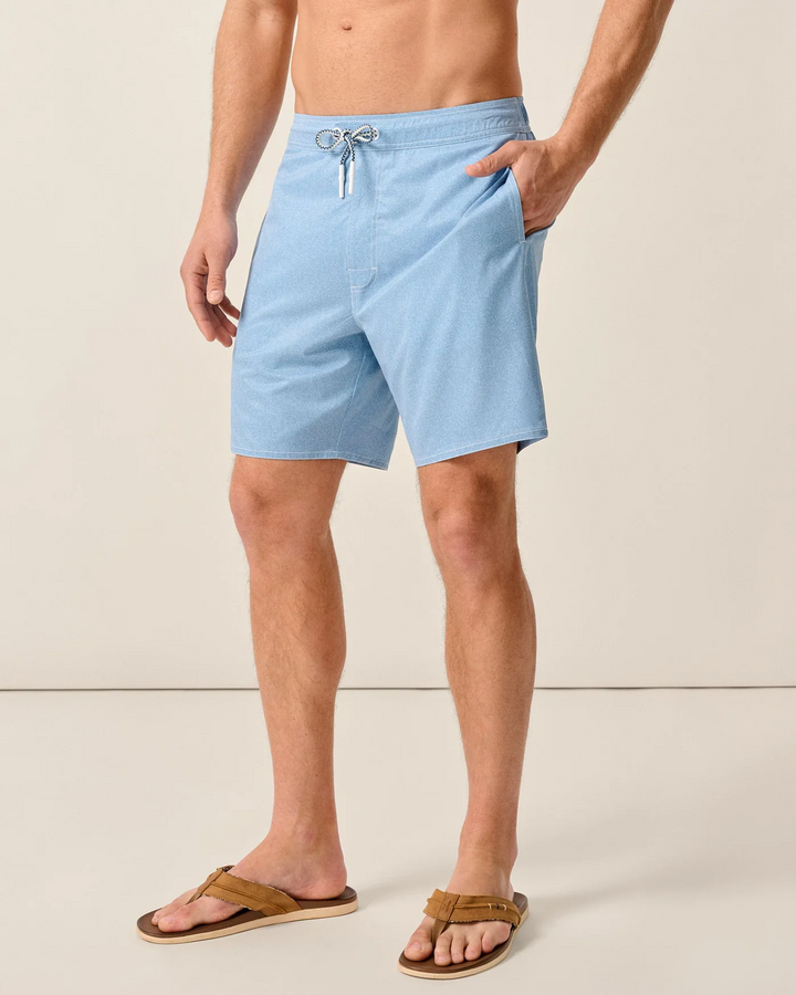 The Half Elastic 7" Surf Shorts