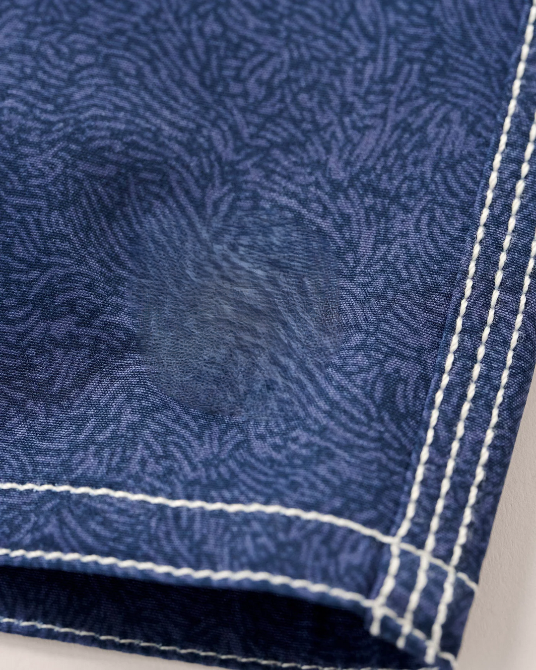 The Half Elastic 7" Surf Shorts