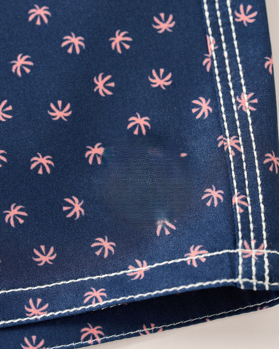 The Half Elastic 7" Surf Shorts