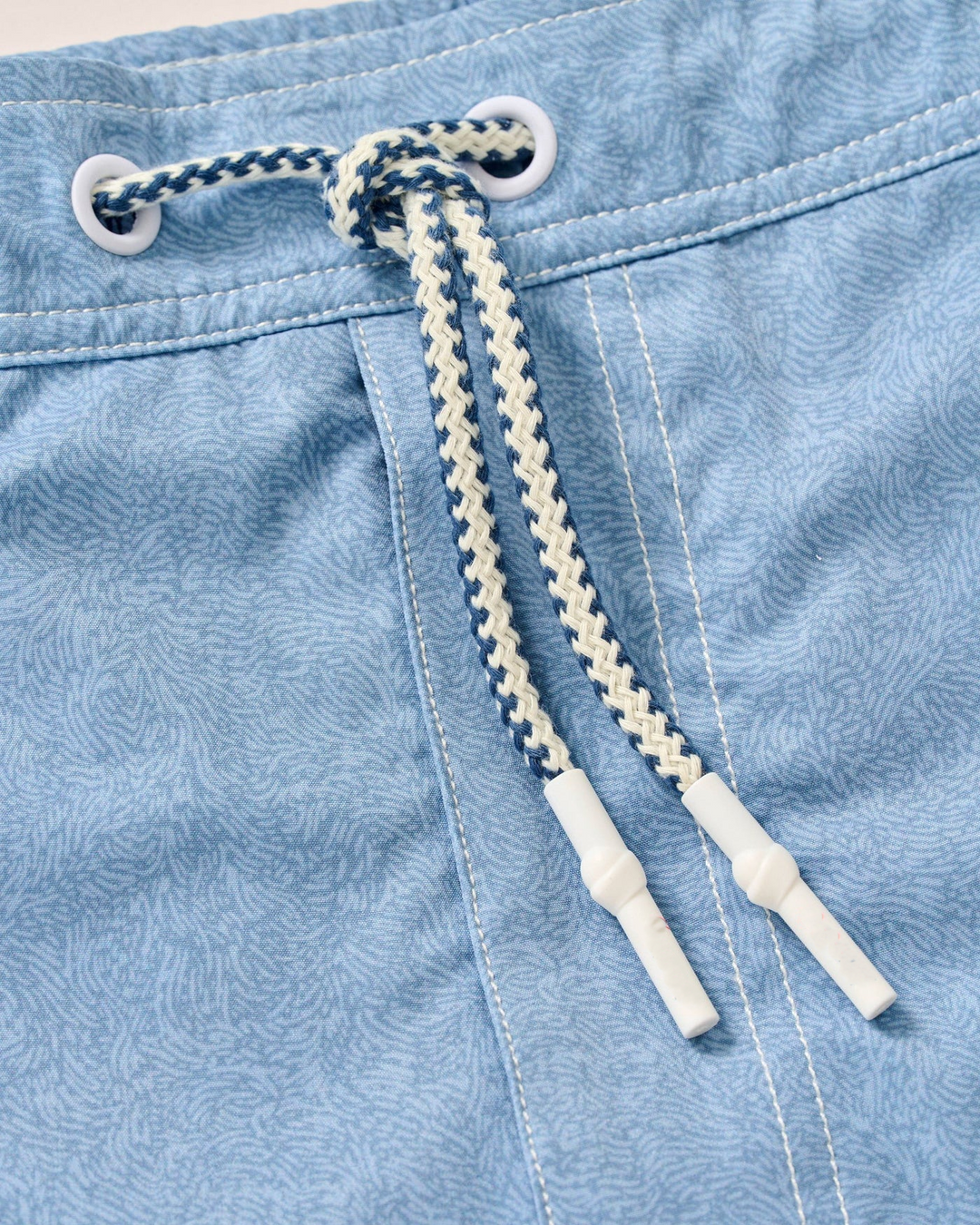 The Half Elastic 7" Surf Shorts