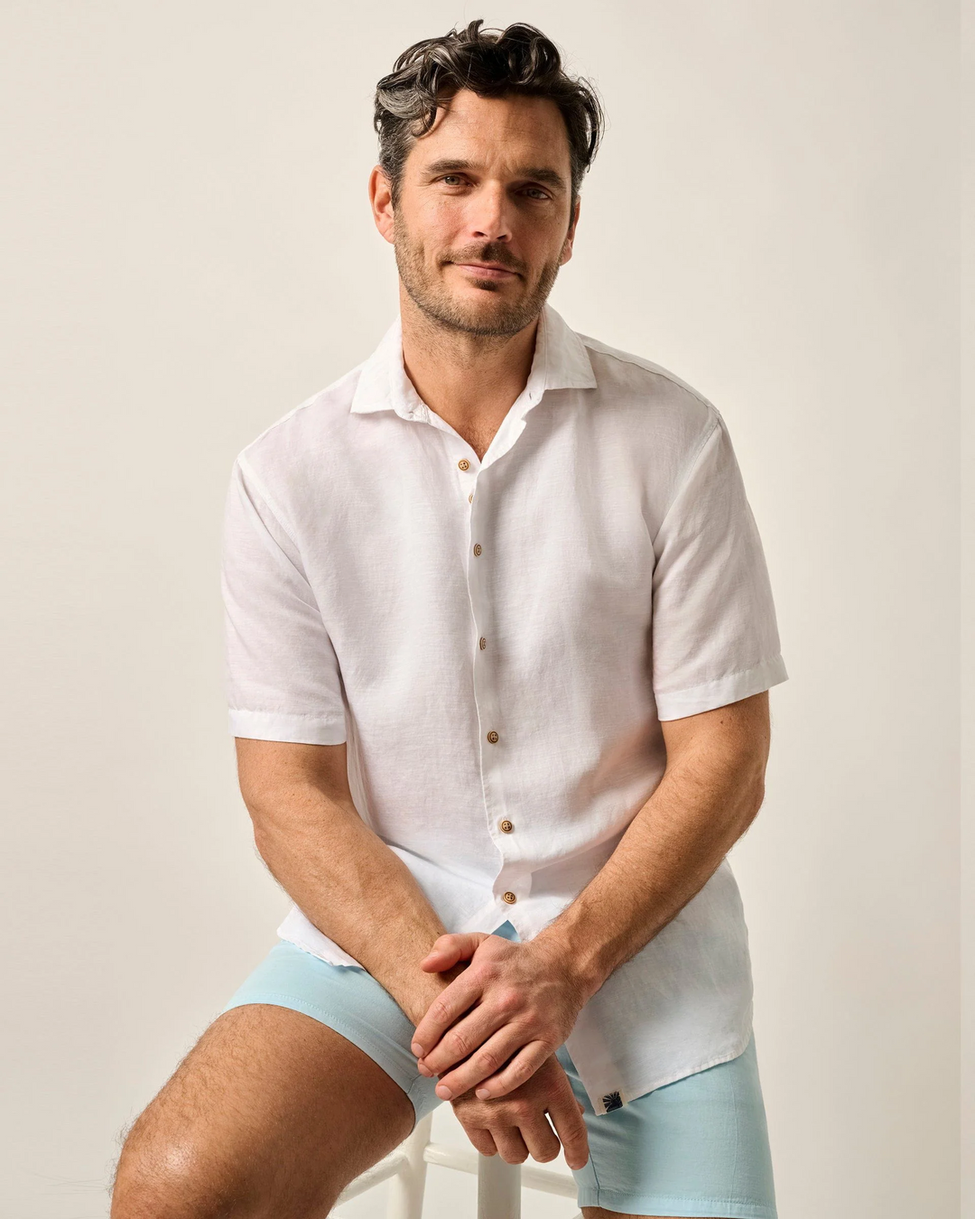 Short Sleeve Hangin' Out Linen Button Down Shirt - Gianni