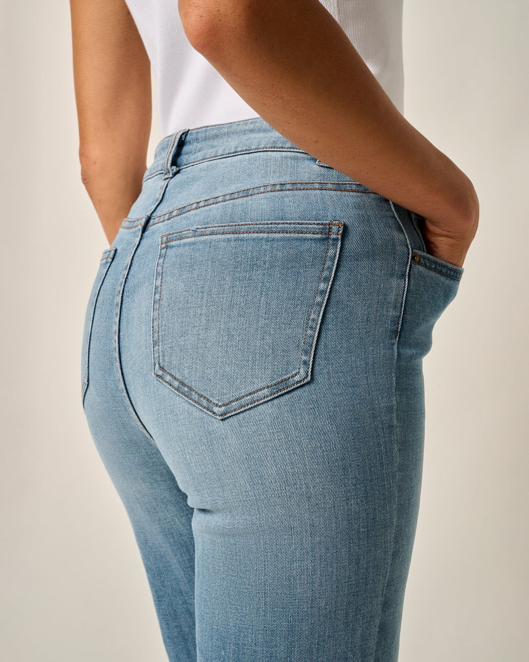 Savanah Light Everyday Wash Jean