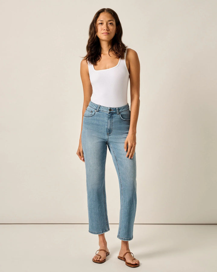 Savanah Light Everyday Wash Jean