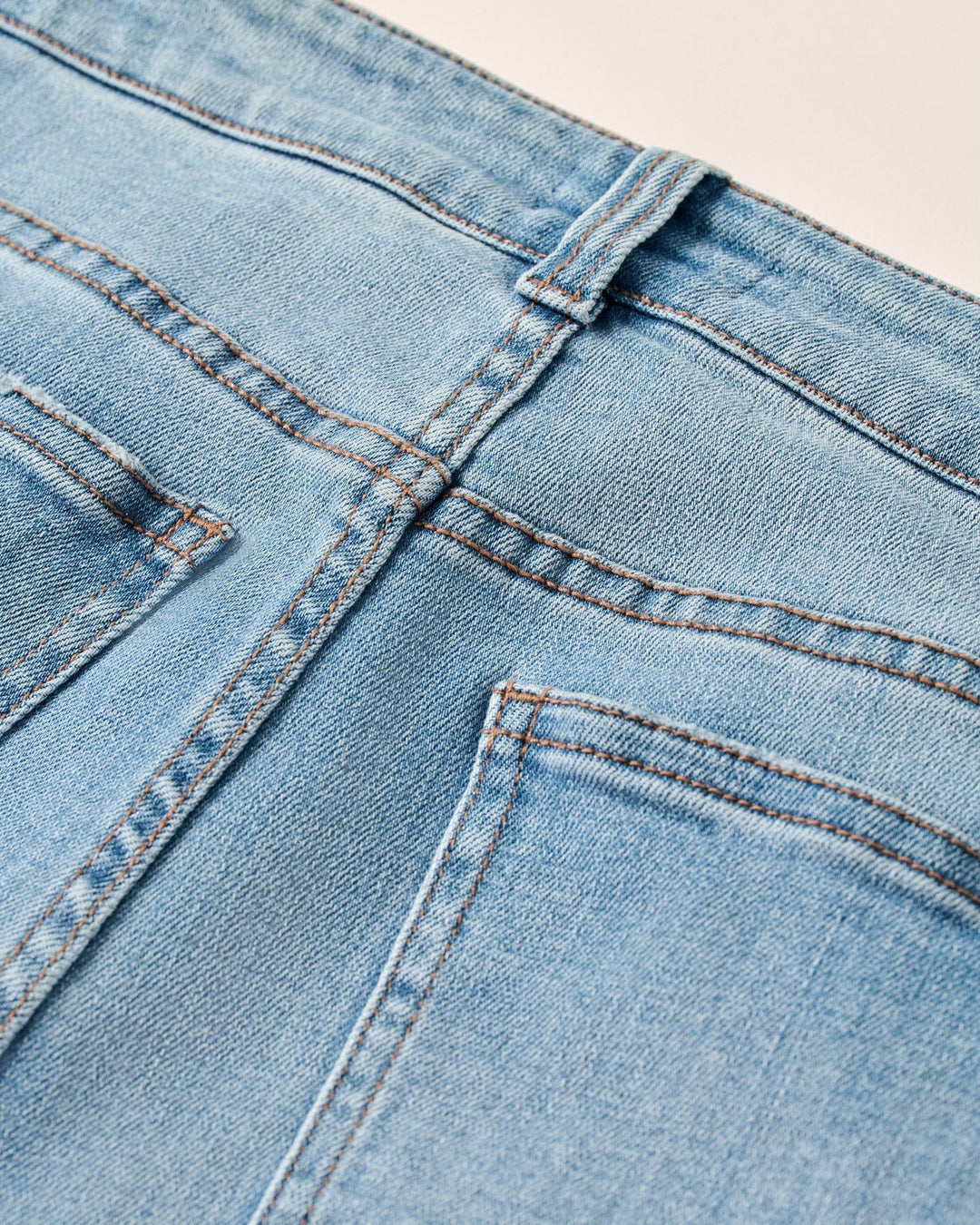 Savanah Light Everyday Wash Jean